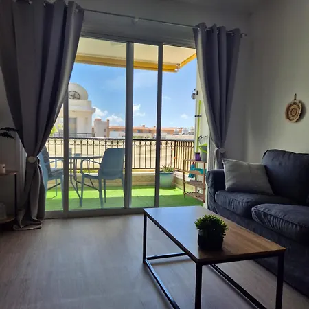 Sea View Apartment Paphos Exterior photo